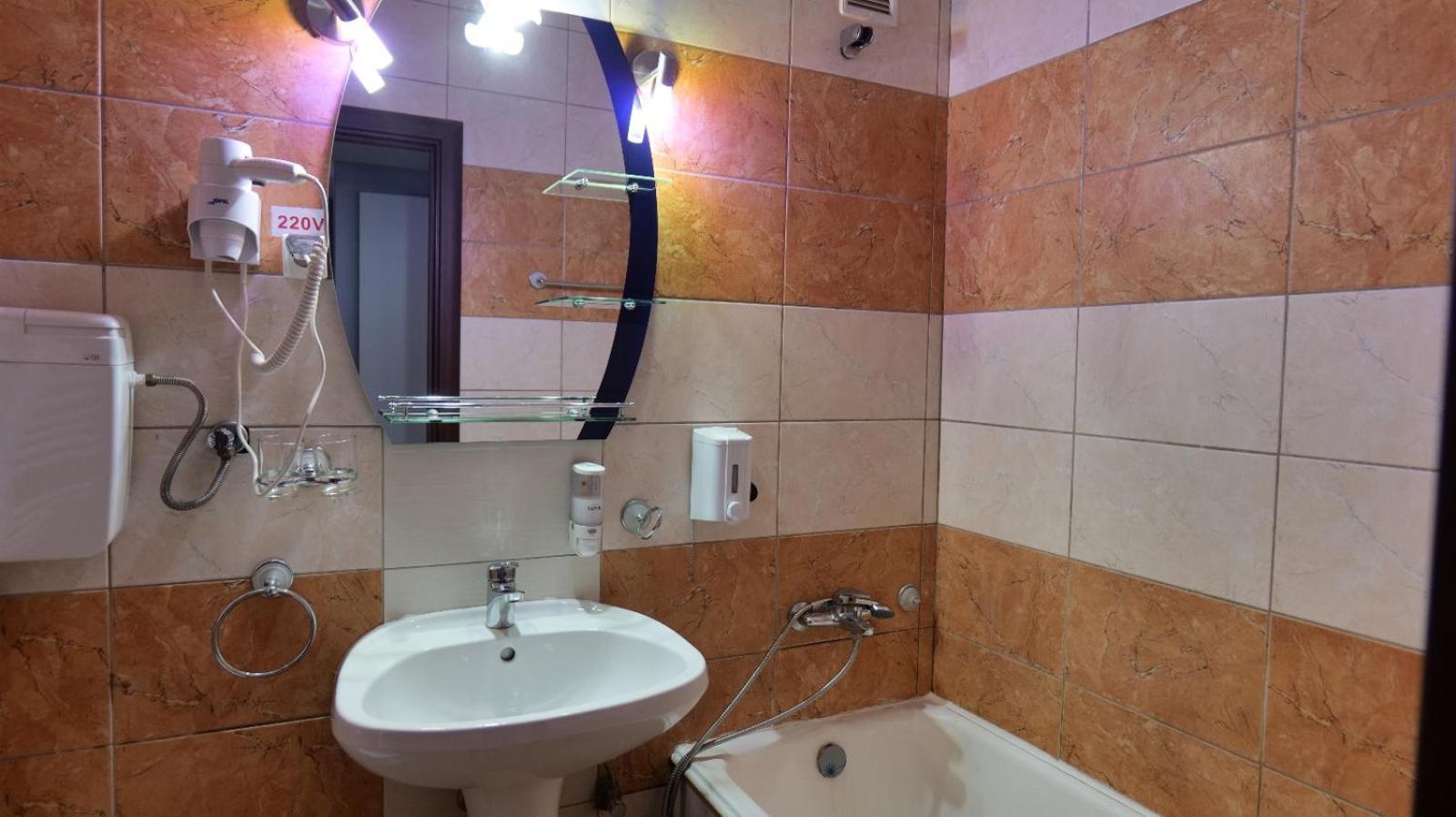 Hotel Parc Craiova Dış mekan fotoğraf