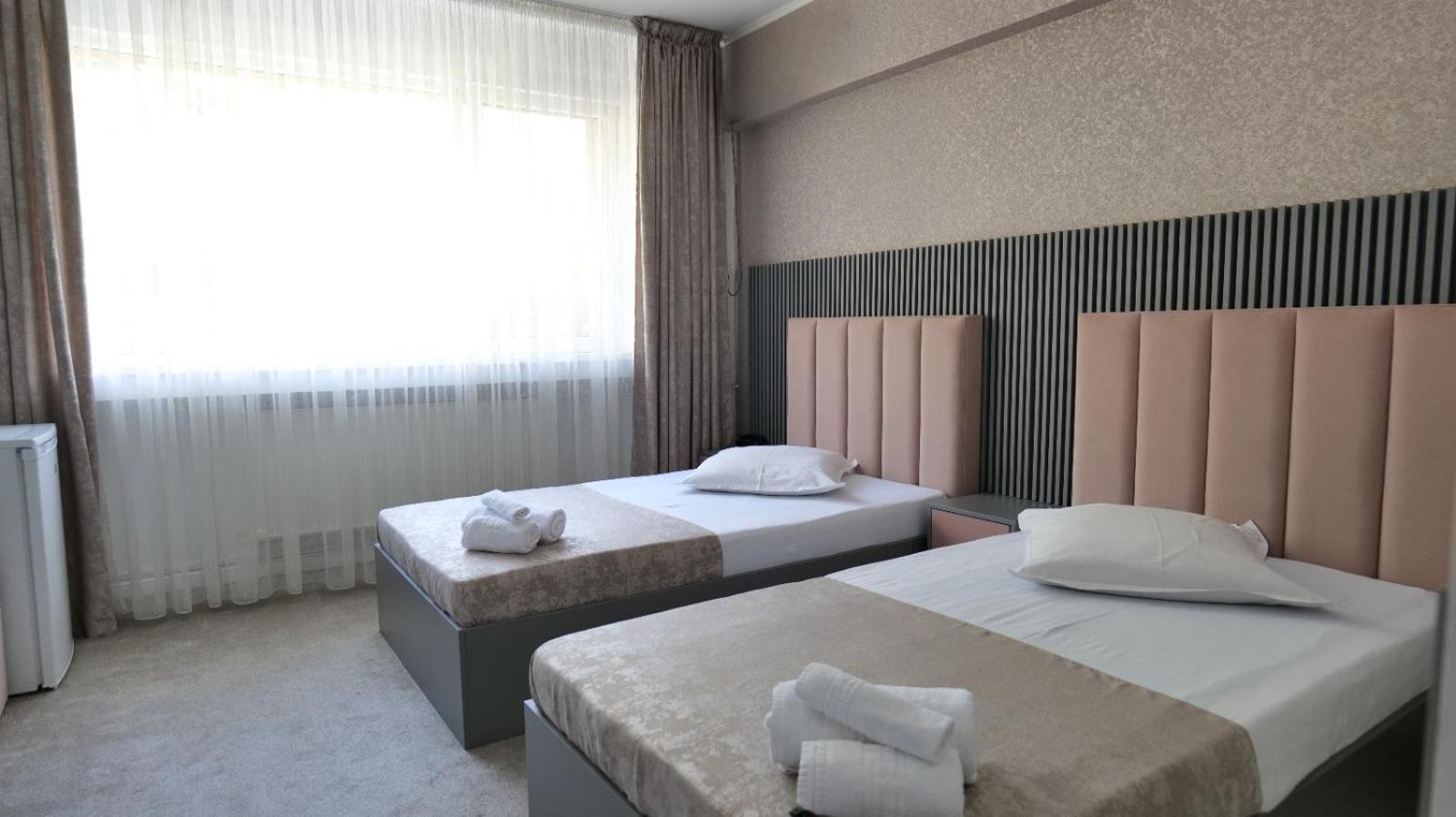Hotel Parc Craiova Dış mekan fotoğraf