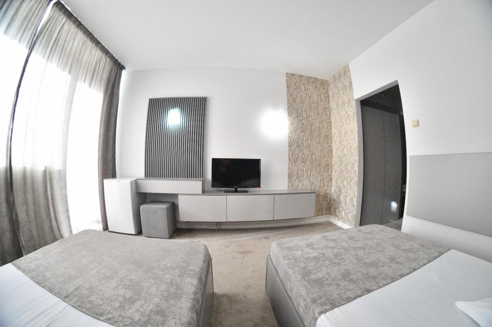 Hotel Parc Craiova Dış mekan fotoğraf